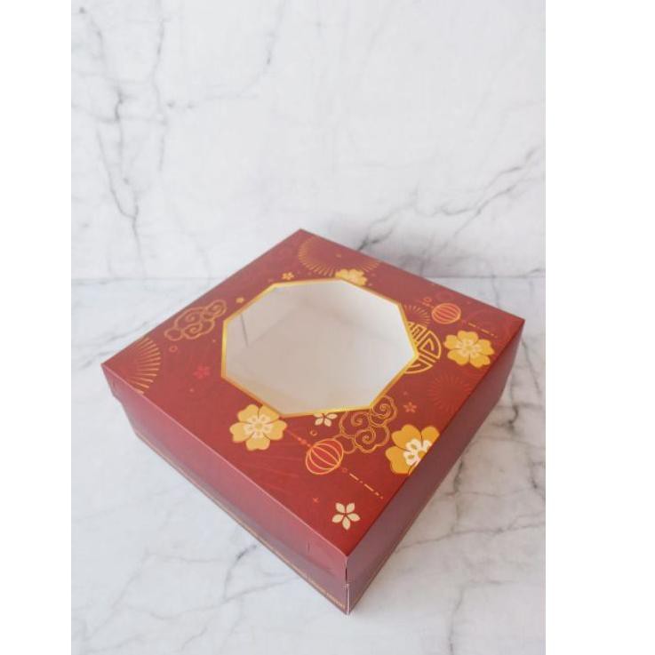 

Mall Box Kue Imlek Mika 25x25x12 cm