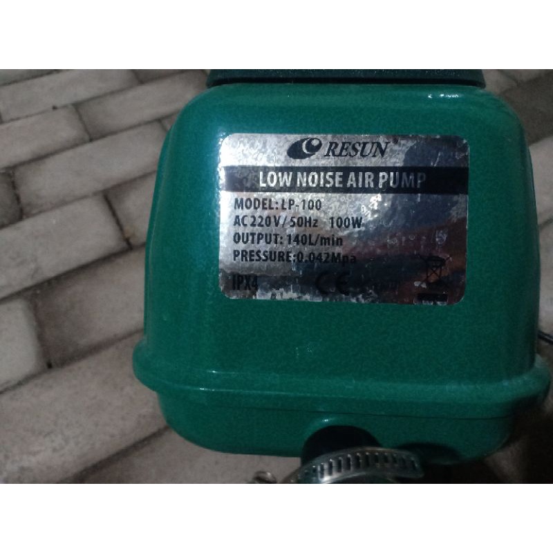 AIR PUMP AERATOR RESUN LP 100 PEMAKAIAN 4 BULAN KONDISI BEKAS ISTIMEWA