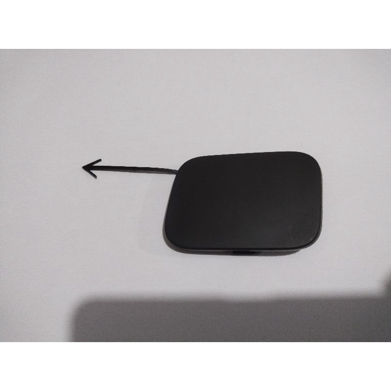 Tutup Derek/Tutup Towing Depan Hitam Nissan Grand New Livina Original