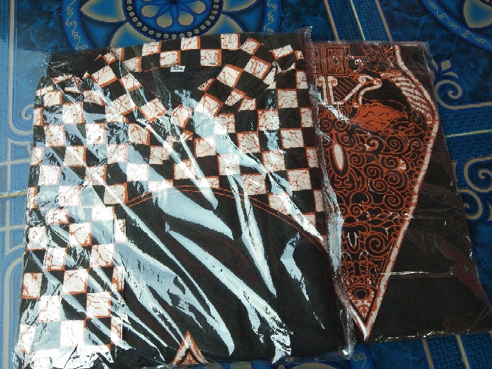 Setelan Sarung Baju Koko Batik Solo Trendy