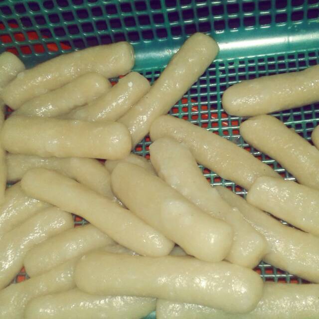

Pempek lenjer ikan