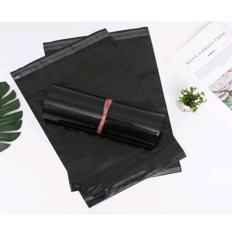 

LYSASHOPINSTAN 50 Lembar Plastik Packing Polymailer Lem Hitam Tebal 17x30 17x35 20x35