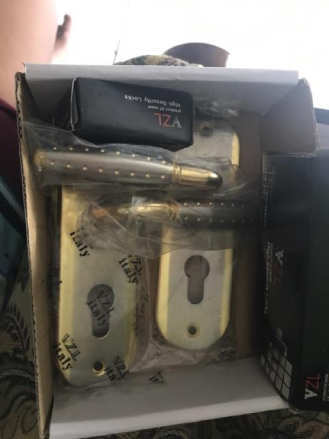 Handle Set Kunci Pintu Rumah Gold Kombinasi Ukuran Kecil