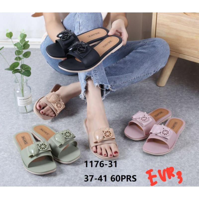 sandal jelly balance