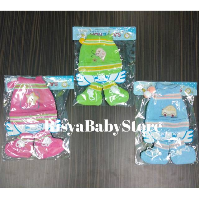 Topi bayi set rajut halus dan tebal