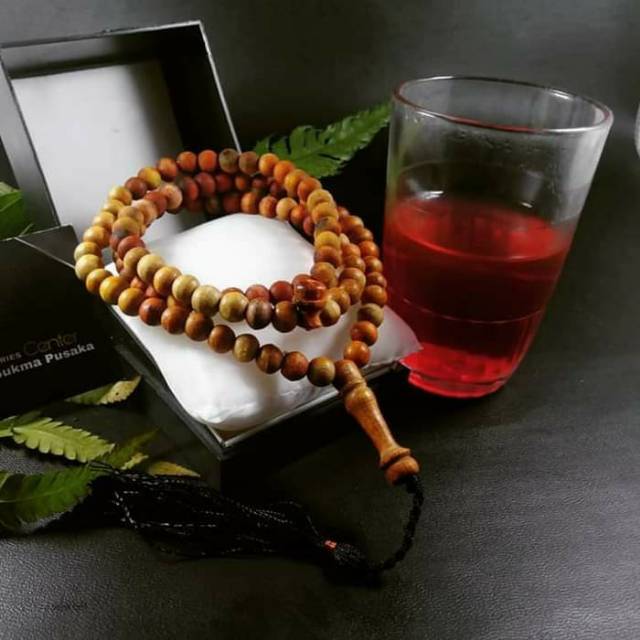 Tasbih Kayu Secang Brahma Merah Delima