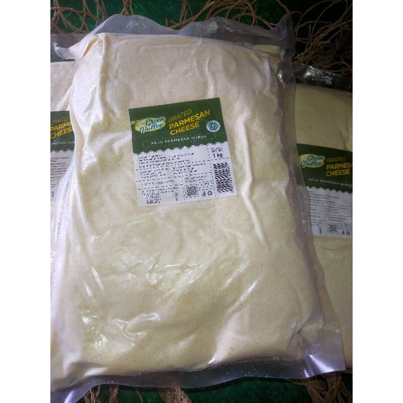 parmesan cheese green valley grated keju parmesan bubuk halal 1 kg