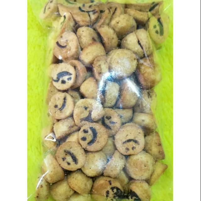 

Bolu ketawa-250gr-gurih-crunch-jajanan enak-cemilan murah