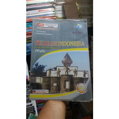 

SEJARAH INDONESIA XII SMA