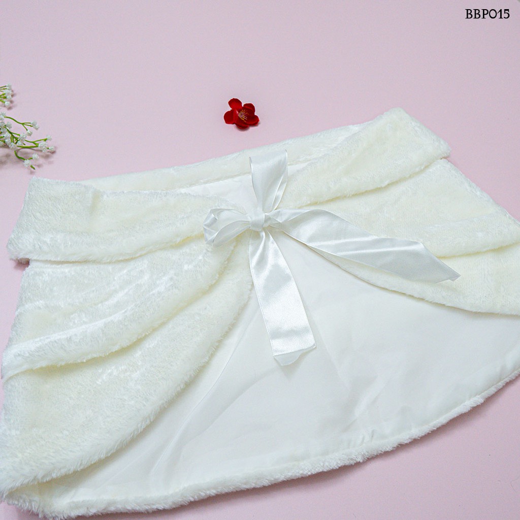 [READY] AKSESORIS WEDDING BOLERO KARDIGAN BULU CARDIGAN PESTA BLUDRU PUTIH BBP015