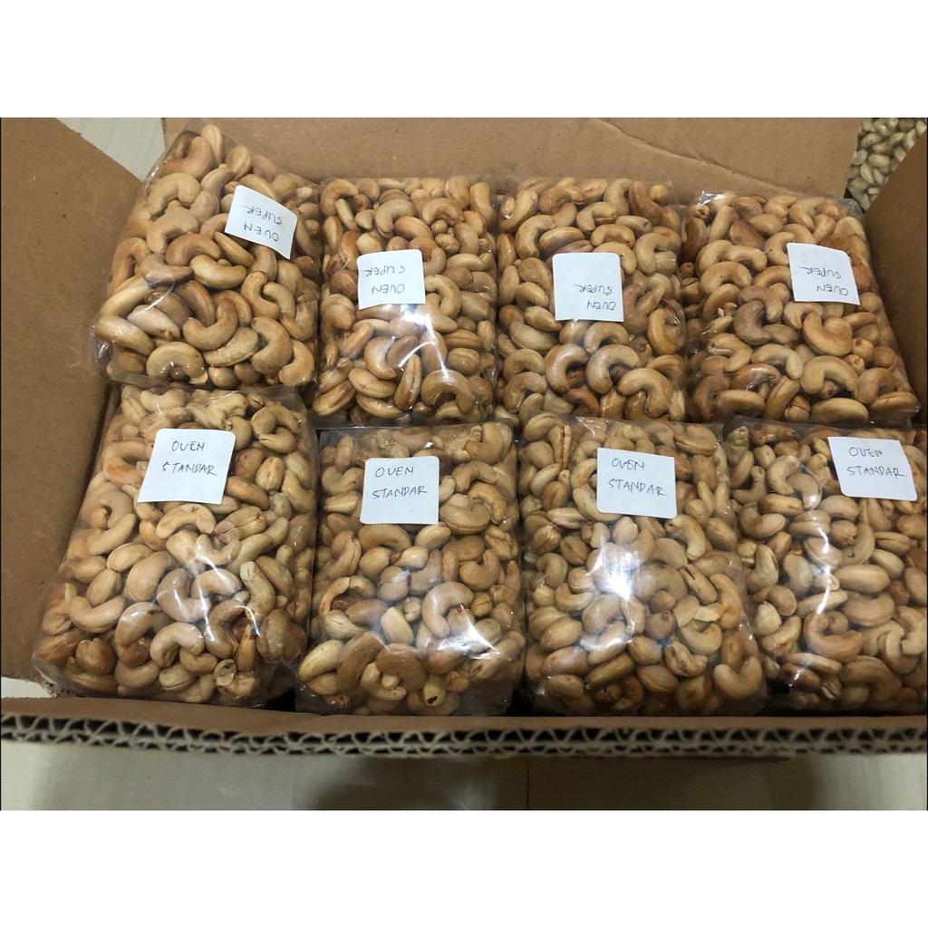 

PROMO KACANG METE OVEN(ROASTED) ASLI WONOGIRI 1 KG
