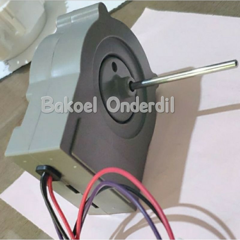 MOTOR FAN KULKAS LG 4680JB1027J DC13V 3-KABEL