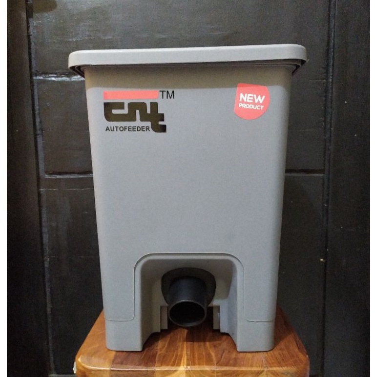 EandT Autofeeder Kolam / Pakan Otomatis 2,5 Kg Warna Abu