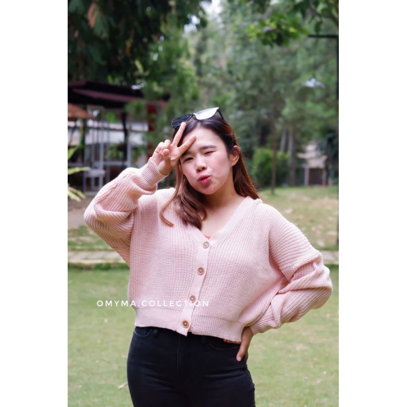 Cardigan crop / cardigan rajut / crop cardi / kardigan rajut