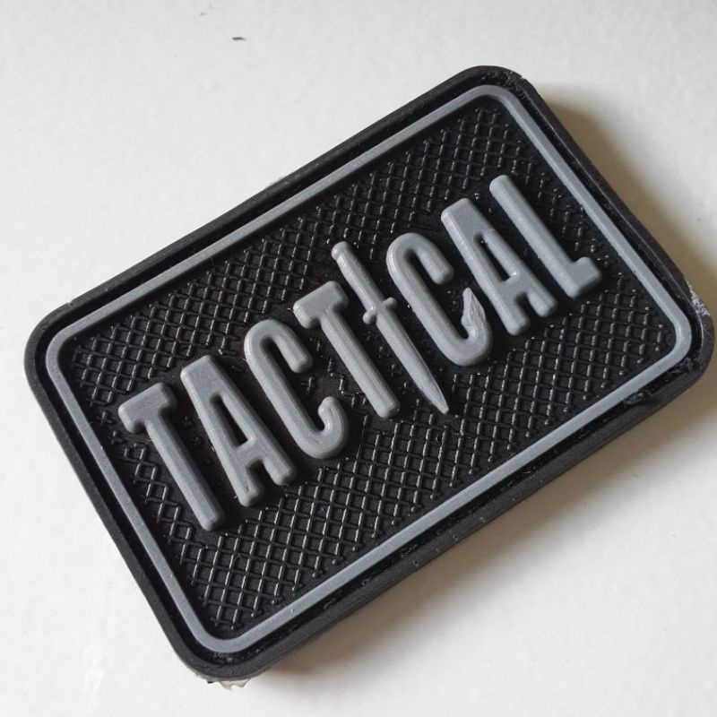 PATCH RUBBER LOGO TULISAN TACTICAL DASAR HITAM/TEMPELAN EMBLEM KARET VELCRO