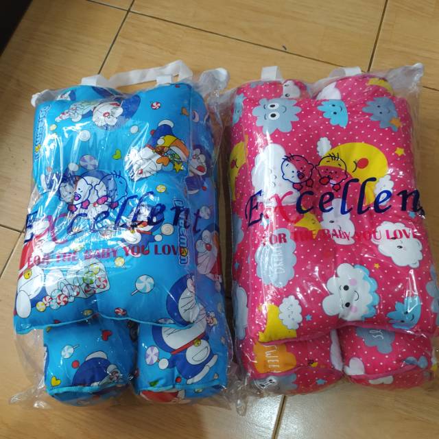 Bantal set bayi /bantal bayi &amp; guling bayi