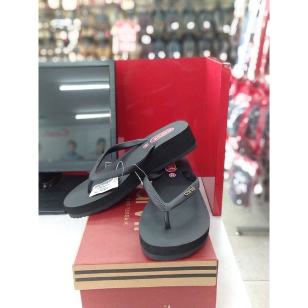 CARVIL SANDAL JEPIT WEDGES WANITA ISABELLA-L