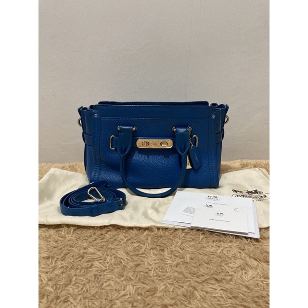 ORIGINAL COACH SWAGGER 33