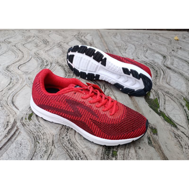 Specs sepatu running overdrive