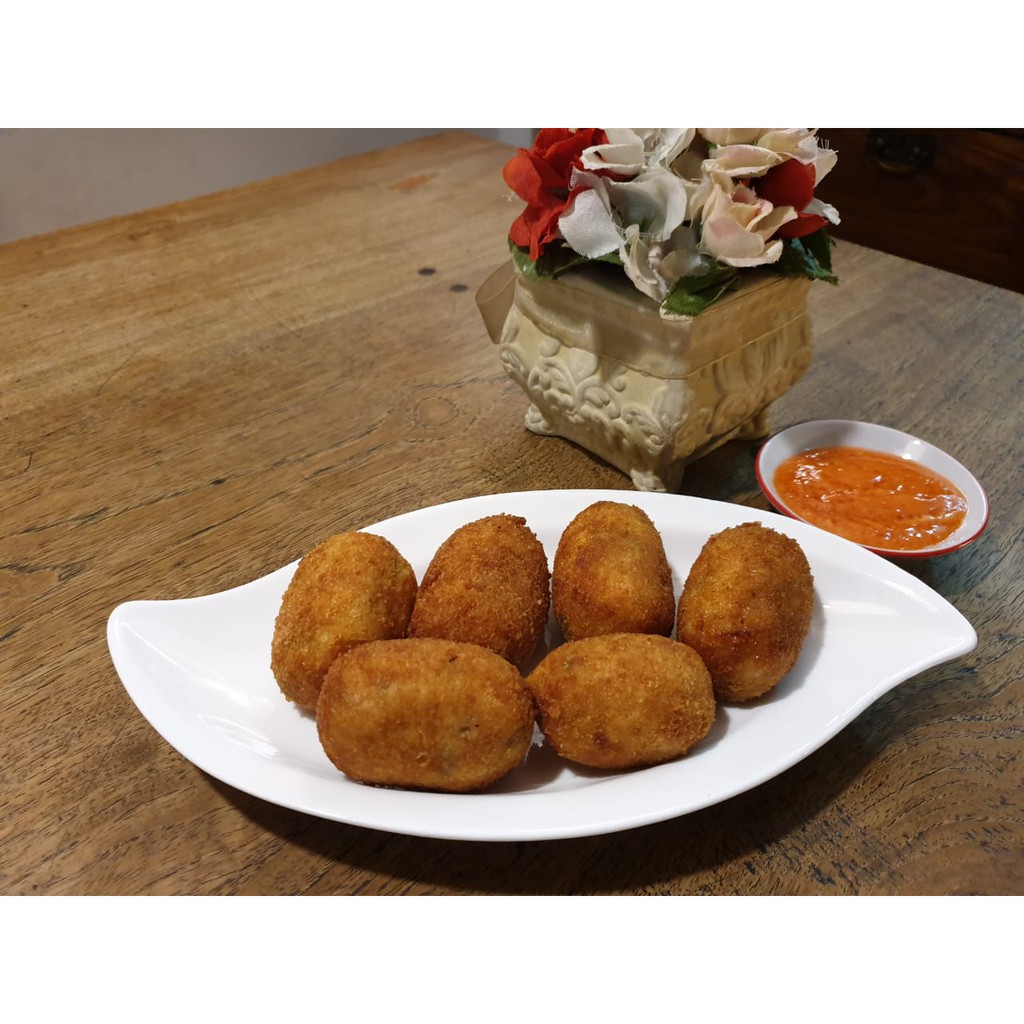 

KROKET RAGOUT AYAM TINGGAL GORENG ISI 6 PCS