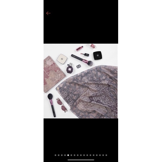 preloved buttonscarves haramain berry