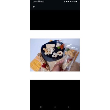 

BaksoAci dan seblak by Dapoer Aghistsna