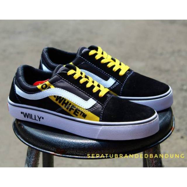  SEPATU  VANS  OLDSKOOL OFF WHITE OFF WHITE BLACK HITAM POLOS  