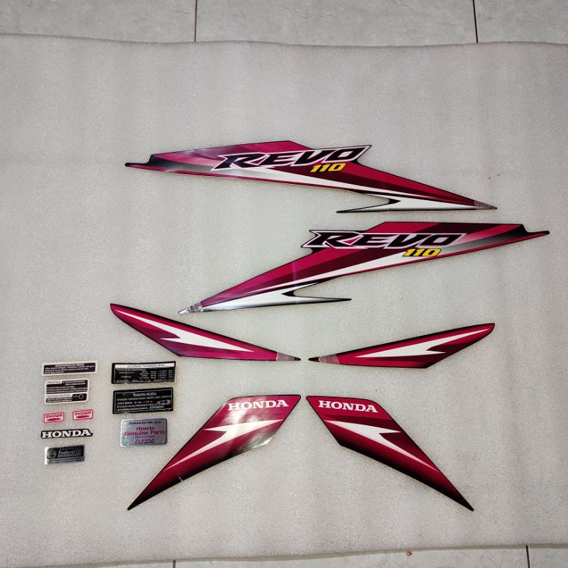 Stiker stripping striping decal graphic Honda Absolute Revo 110 SW velg ruji 2010 2011 hitam merah O