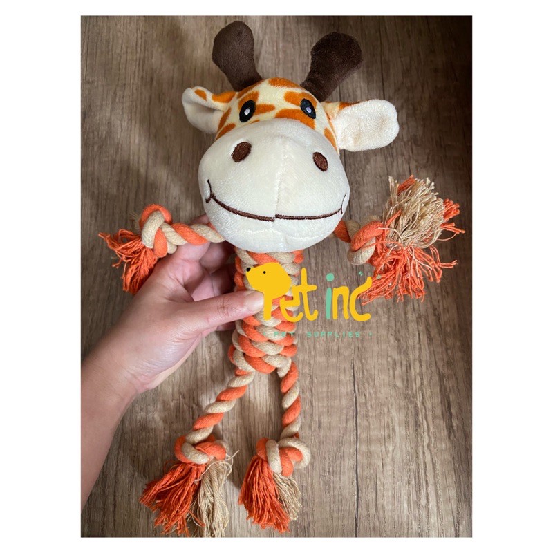 Gaston girafe squeaky and chewing rope