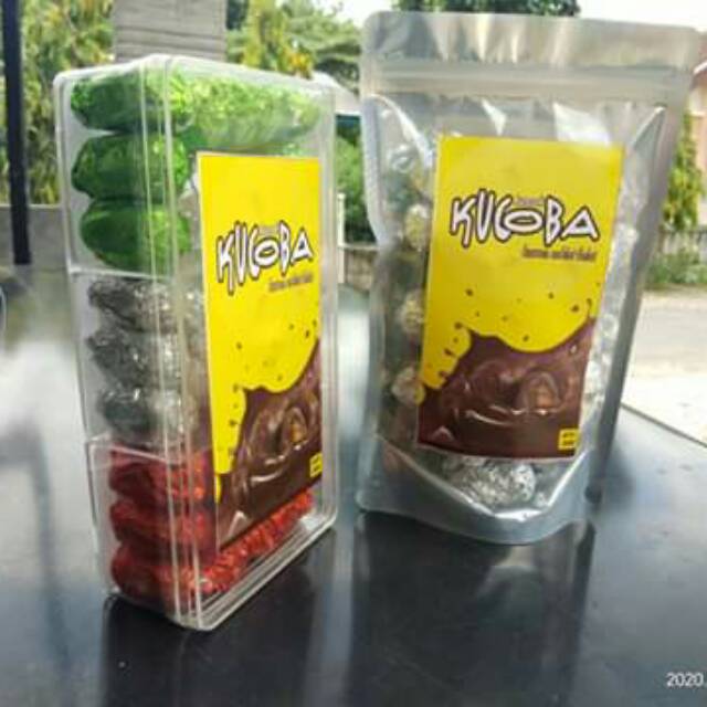 

Kurcok(kurma coklat) dengan berbagai varian rasa