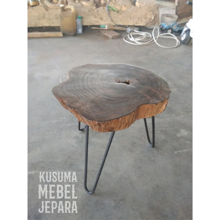 Kursi Santai Cafe Kayu Sonokeling Rangka Kaki Besi (Diameter 40cm)