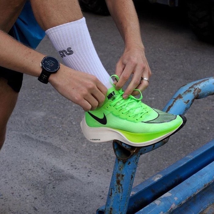 Nike Zoom Fly 3 (Sepatu Sneakers Running Santai Cowok Cewek)