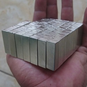 Magnet Neodymium ukuran 30mm x 10mm x 2mm