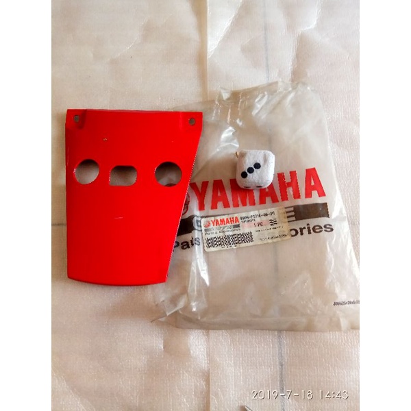 pad pet sambungan body bodi belakang f1zr fizr f1z r merah original yamaha nos