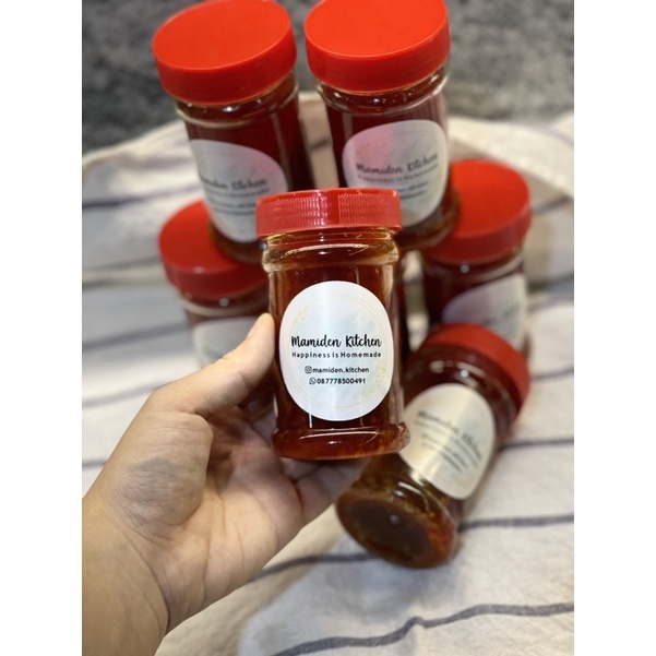 

Chili Oil Serbaguna / Sambal serbaguna / hot spicy / sambel pedas / sambal mantap / cocolan ayam / sambel bakso indomie