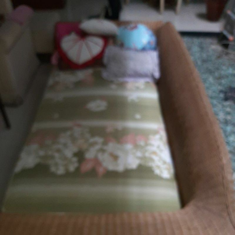 Bale-Bale Rotan bonus meja TV jati ada laci nya lho