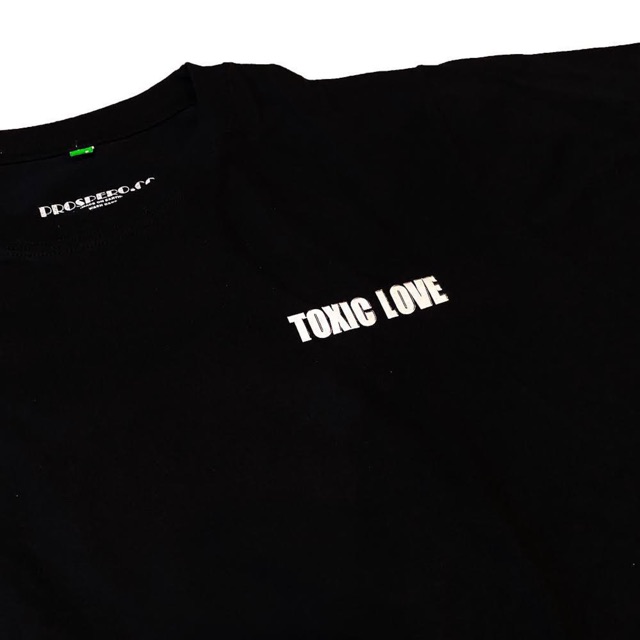 TOXIC LOVE