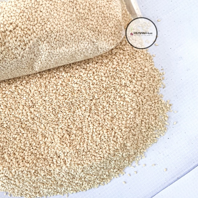

Wijen Putih / Biji Wijen Putih / Sesame Seed 500 gram