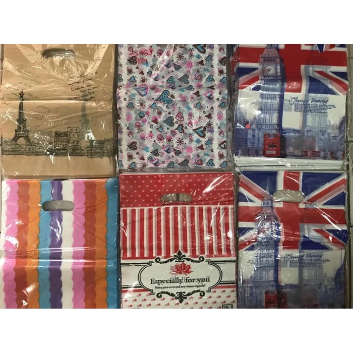 

Plastik Kantong Motif uk 35 x 25cm isi 100pcs