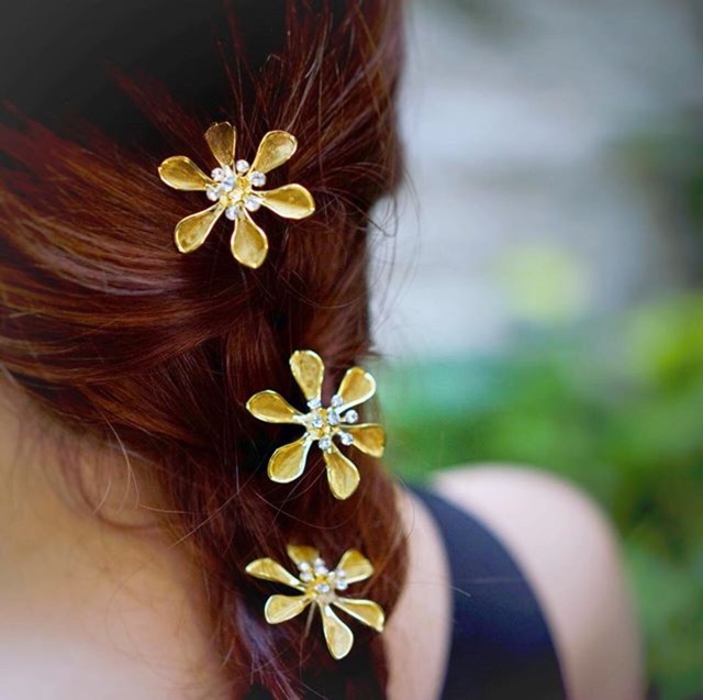 Gold Lily Hair Pin