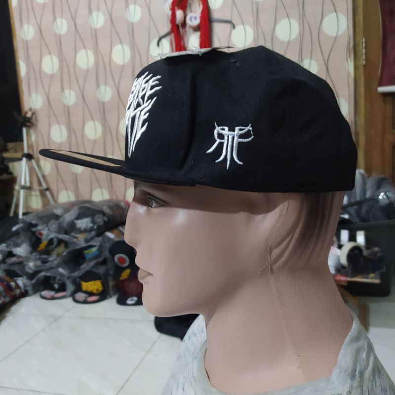 Topi Snapback metal distro pria Bordir Revenge the fate RTF