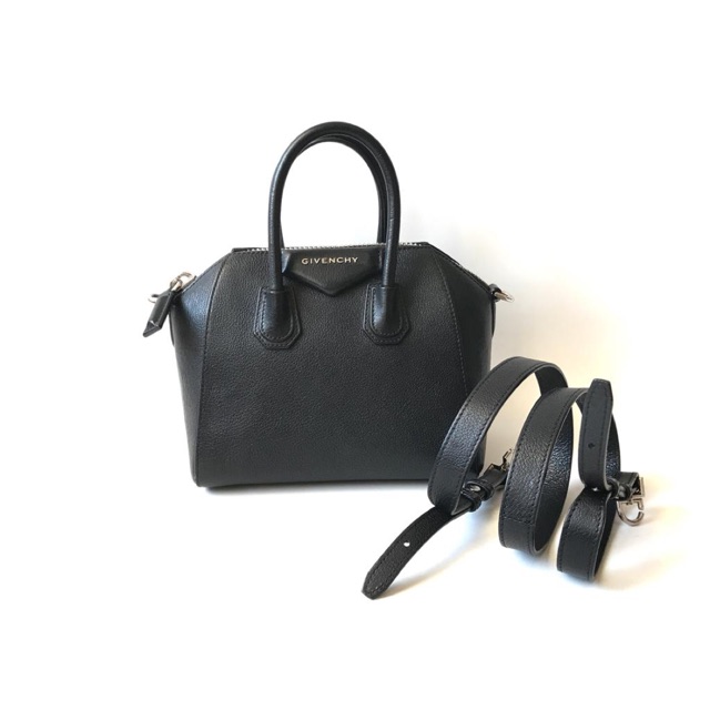 Preloved Givenchy mini antigona black
