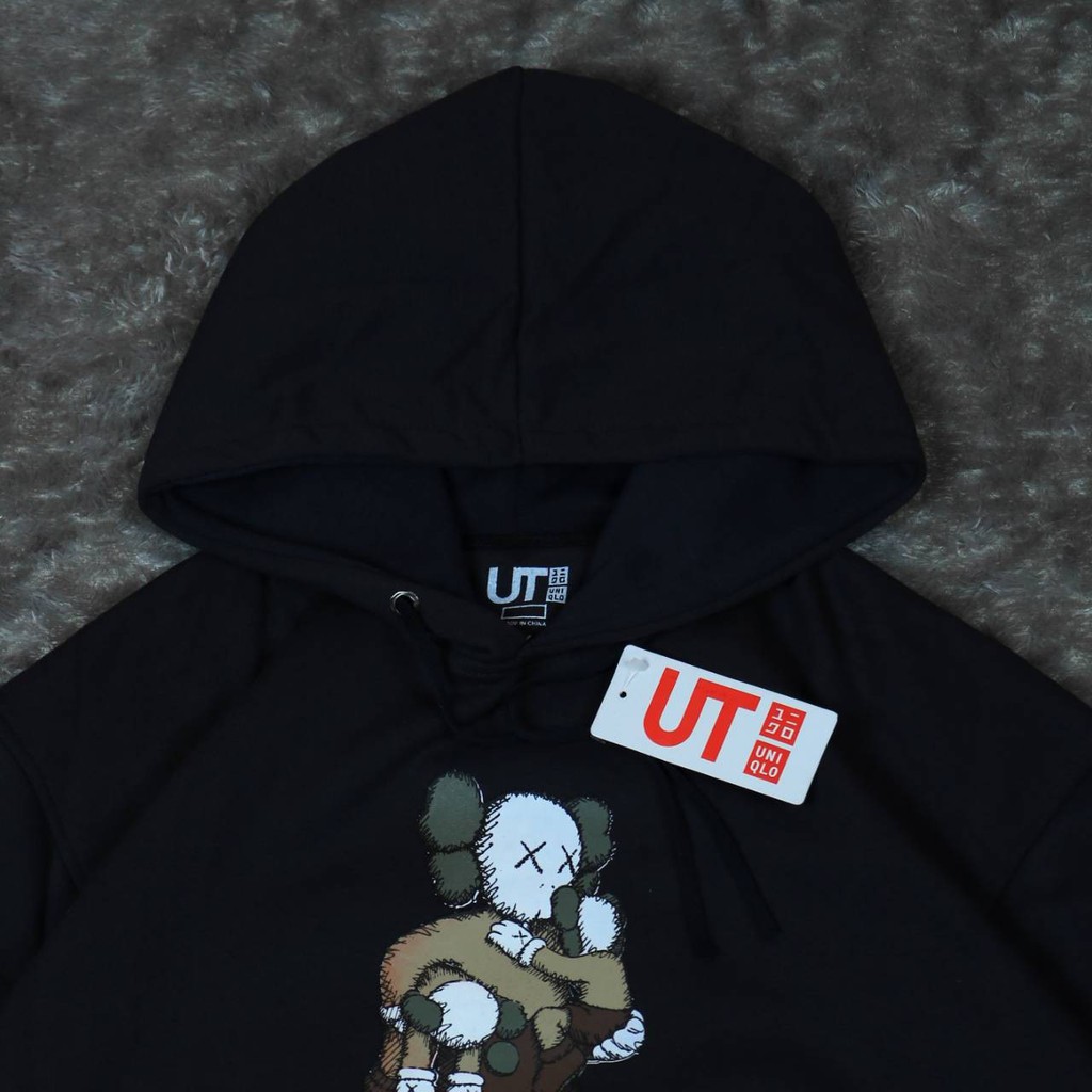 JAKET SWEATER HOODIE BS UNIIQLO X KAWSS UNISEX PREMIUM QUALITY