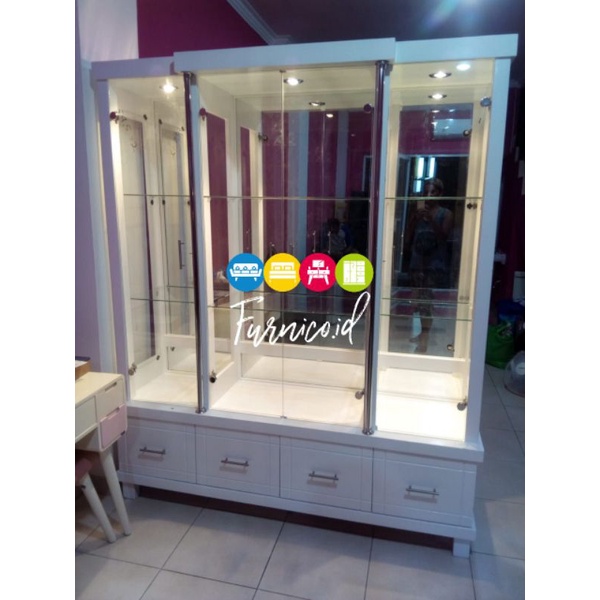 Lemari Pajangan Kaca Minimalis Kayu Duco Putih / Coklat / Hitam KRISTAL 4 PINTU