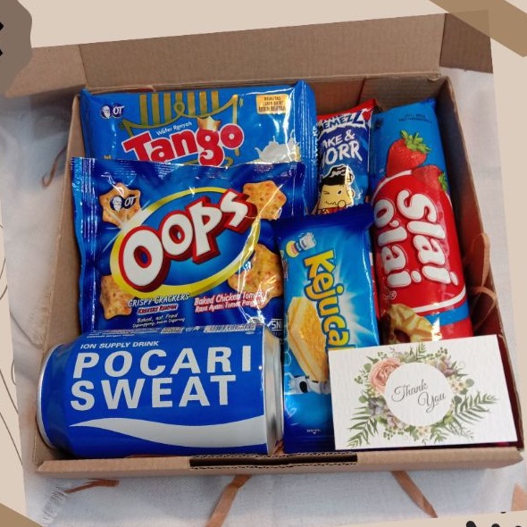 

Hampers Snack Box