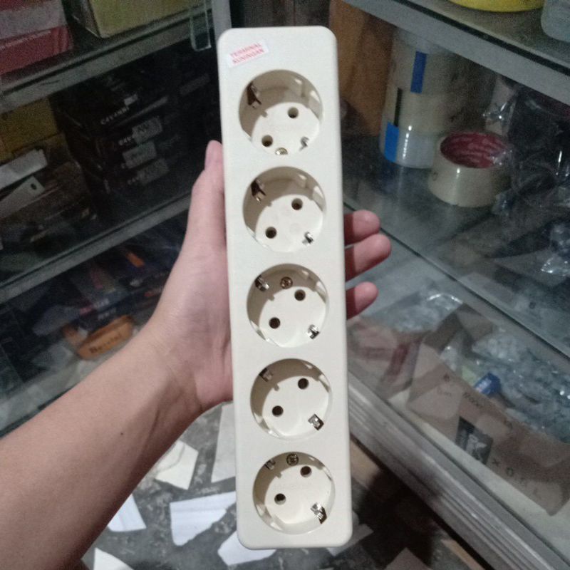 STOP KONTAK 5LUBANG/TERMINAL LISTRIK 5 LUBANG