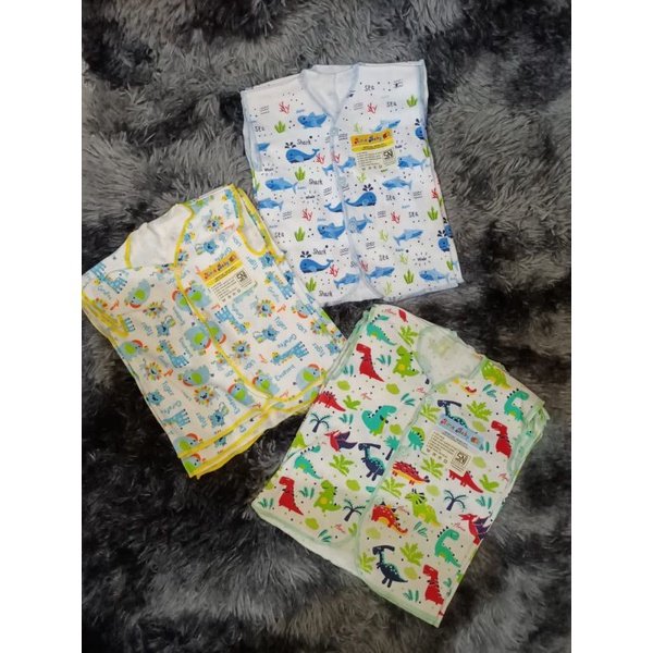 Baju Bayi Kutung Airin Baby PUTIH