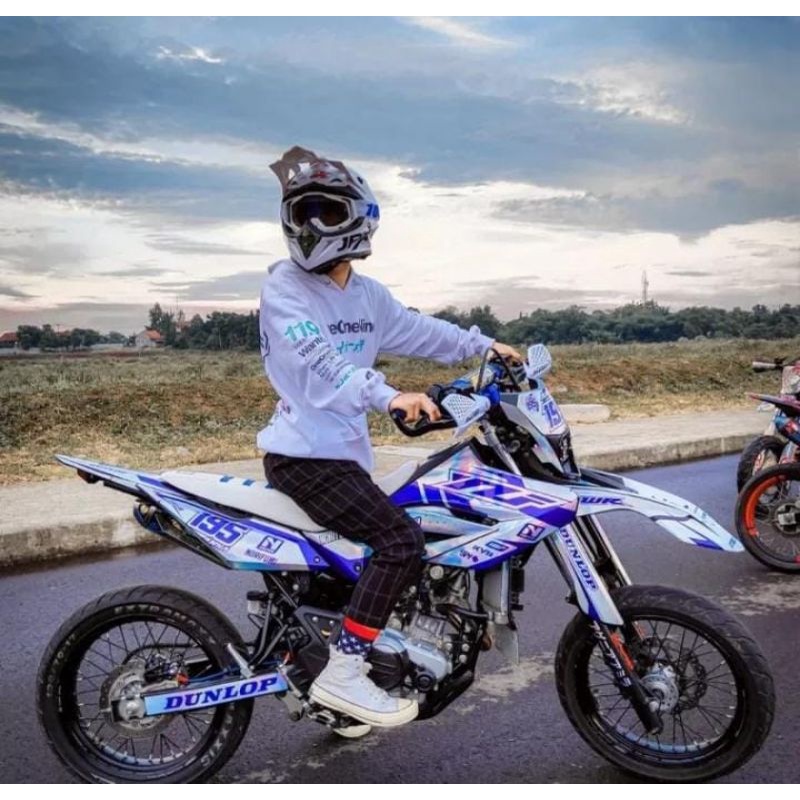 Decal sticker dekal motor WR 155 Hologram crome pelangi