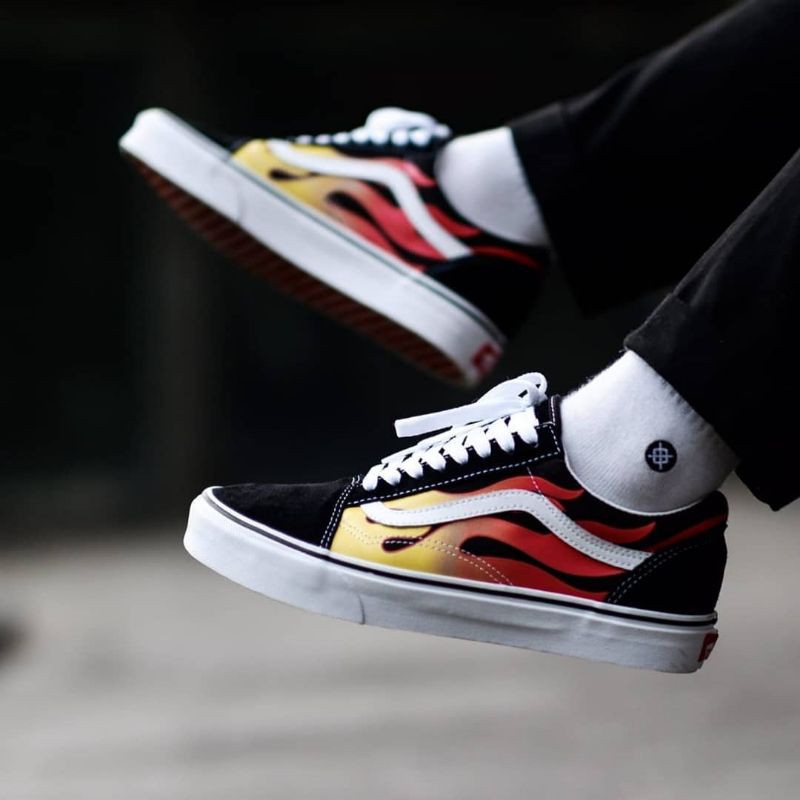 vans oldskool flame black