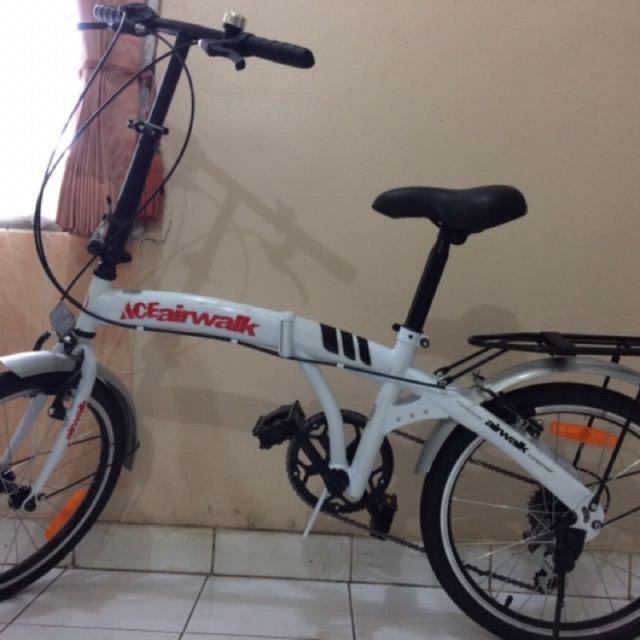 Sepeda lipat ace airwalk